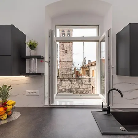Silvia Apartment