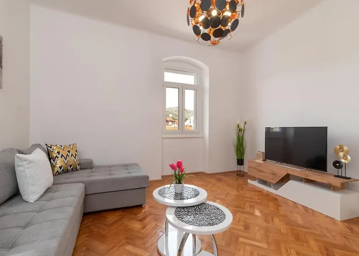 Silvia Apartment Trogir